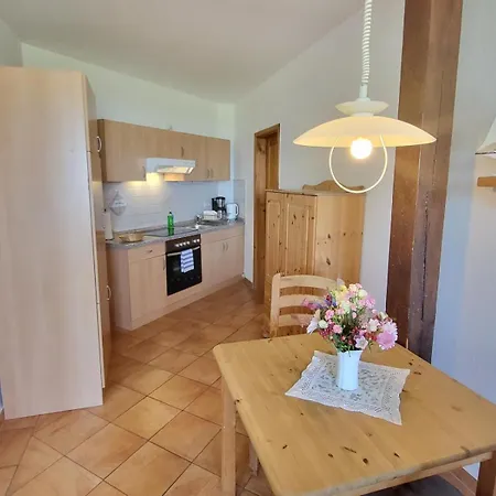 Wohnung-1 *